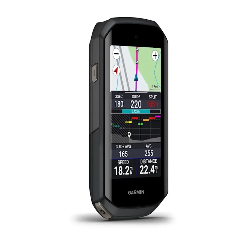 Pantalla brillante y mapas de navegación del Edge® 1050 en el manillar